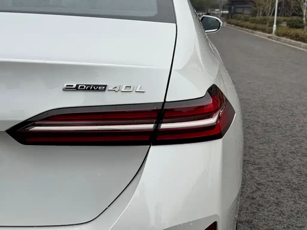 BMW i5 2025 из CN, фото 6