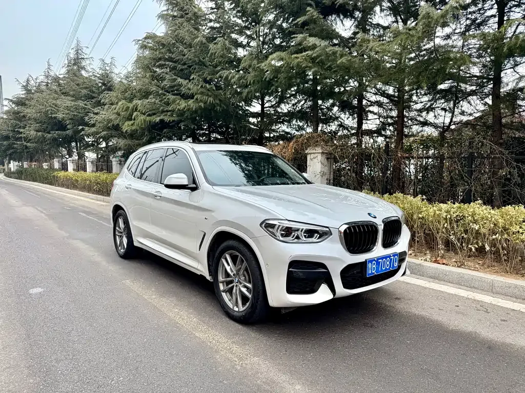 BMW X3 — фото 4