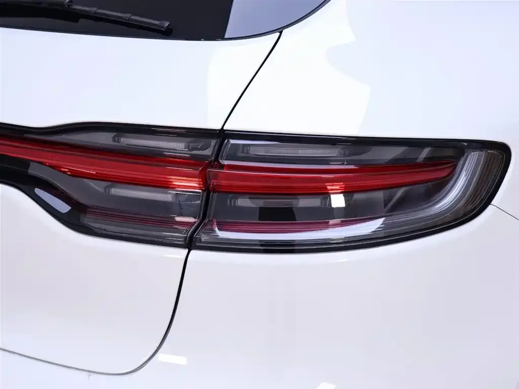Porsche Macan — фото 6