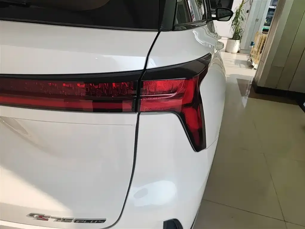 Changan CS75PLUS 2024 из CN, фото 4