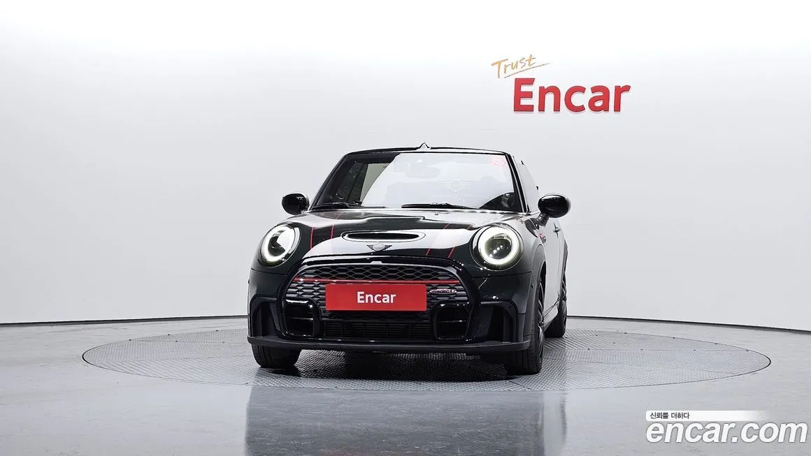 Mini Cooper Convertible 2024 из KR, фото 4