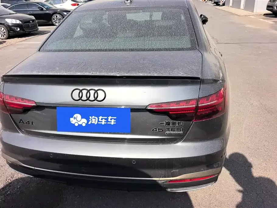 Audi A4L 2024 из CN, фото 3