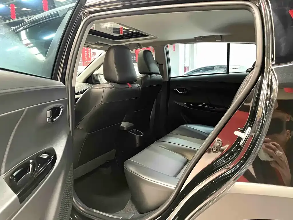 Toyota Yaris L 2022 из CN, фото 3