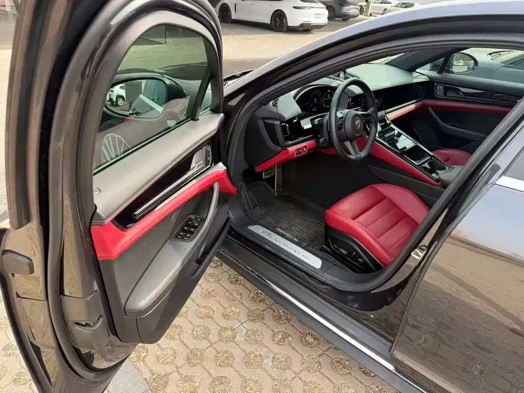 Porsche Panamera 2024 из CN, фото 4
