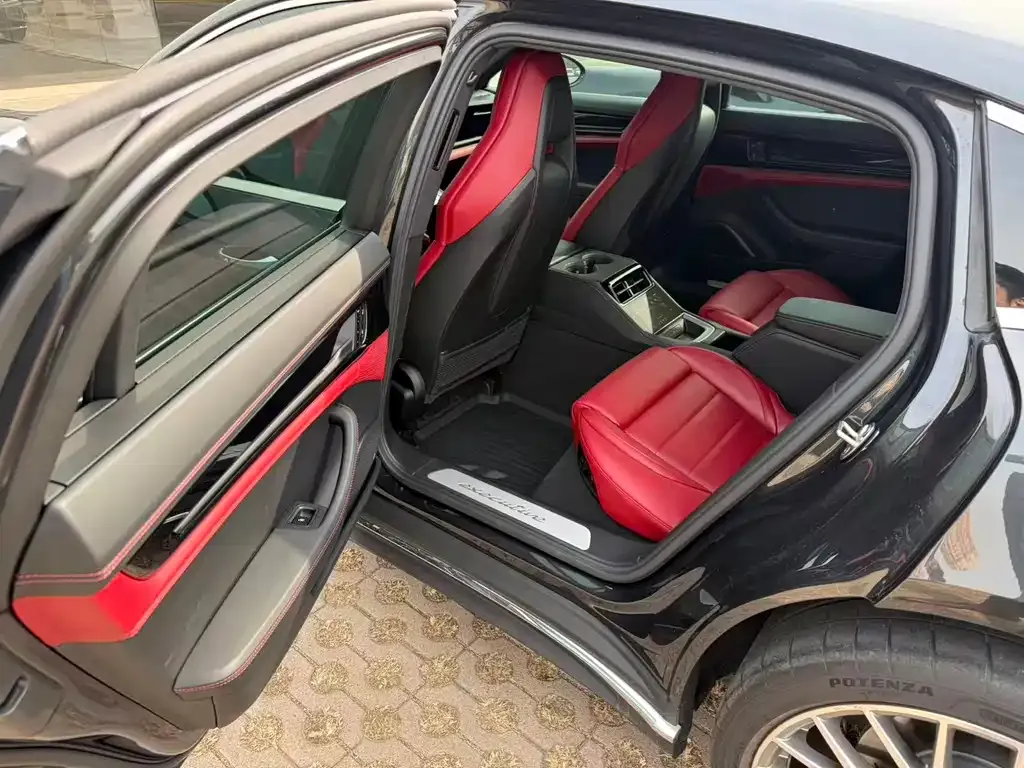 Porsche Panamera 2024 из CN, фото 5
