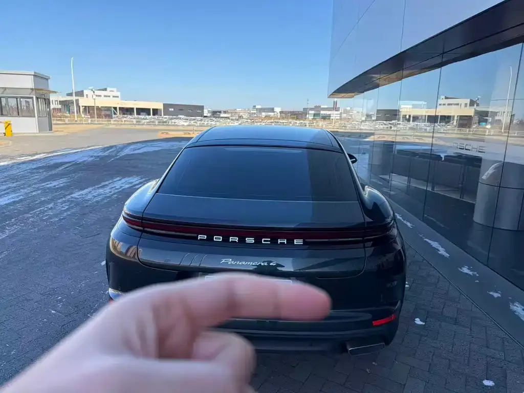 Porsche Panamera 2024 из CN, фото 9