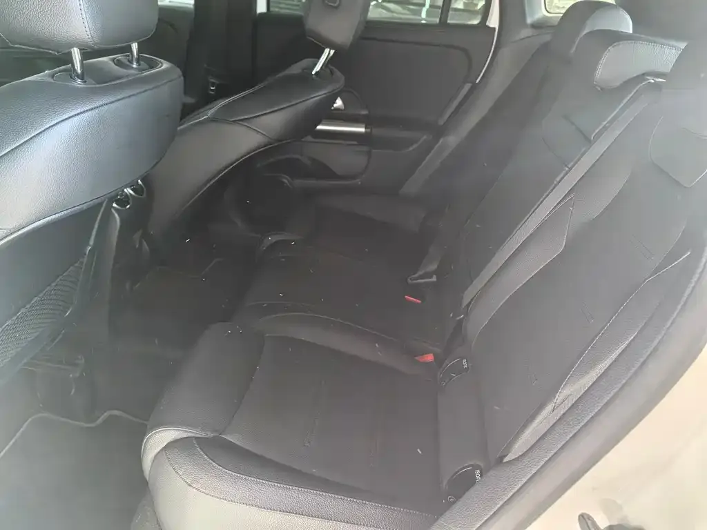 Mercedes-Benz GLA — фото 3
