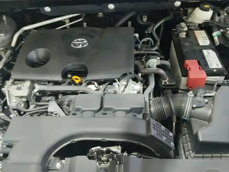 Toyota RAV4 2023 из CN, фото 10