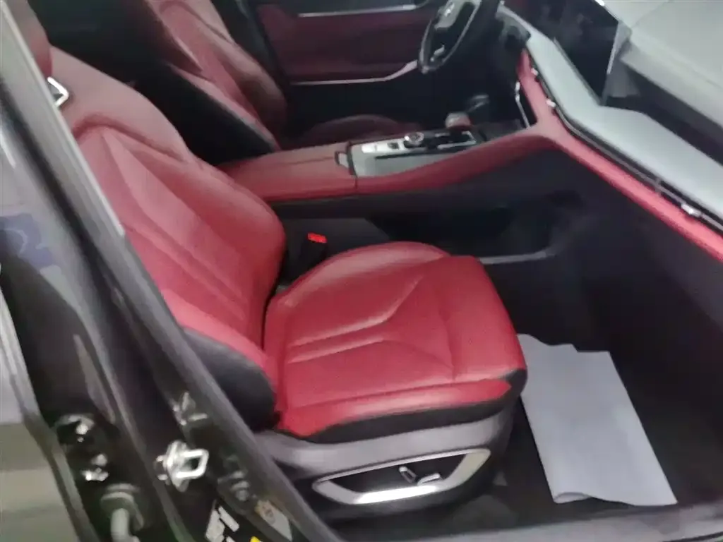 Changan CS75PLUS 2023 из CN, фото 2