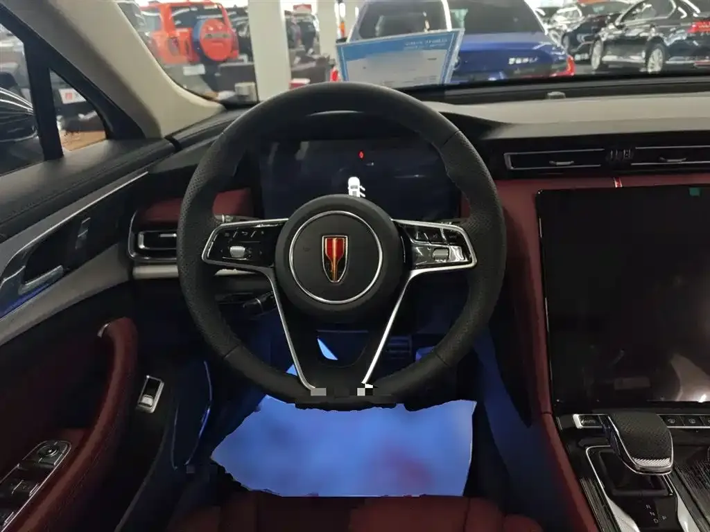 Hongqi H5 PHEV 2025 из CN, фото 5