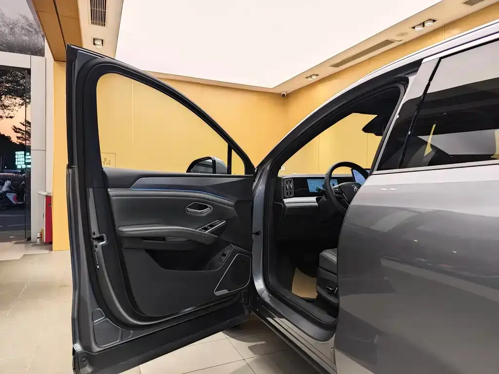 BYD L DM-i 2025 из CN, фото 7