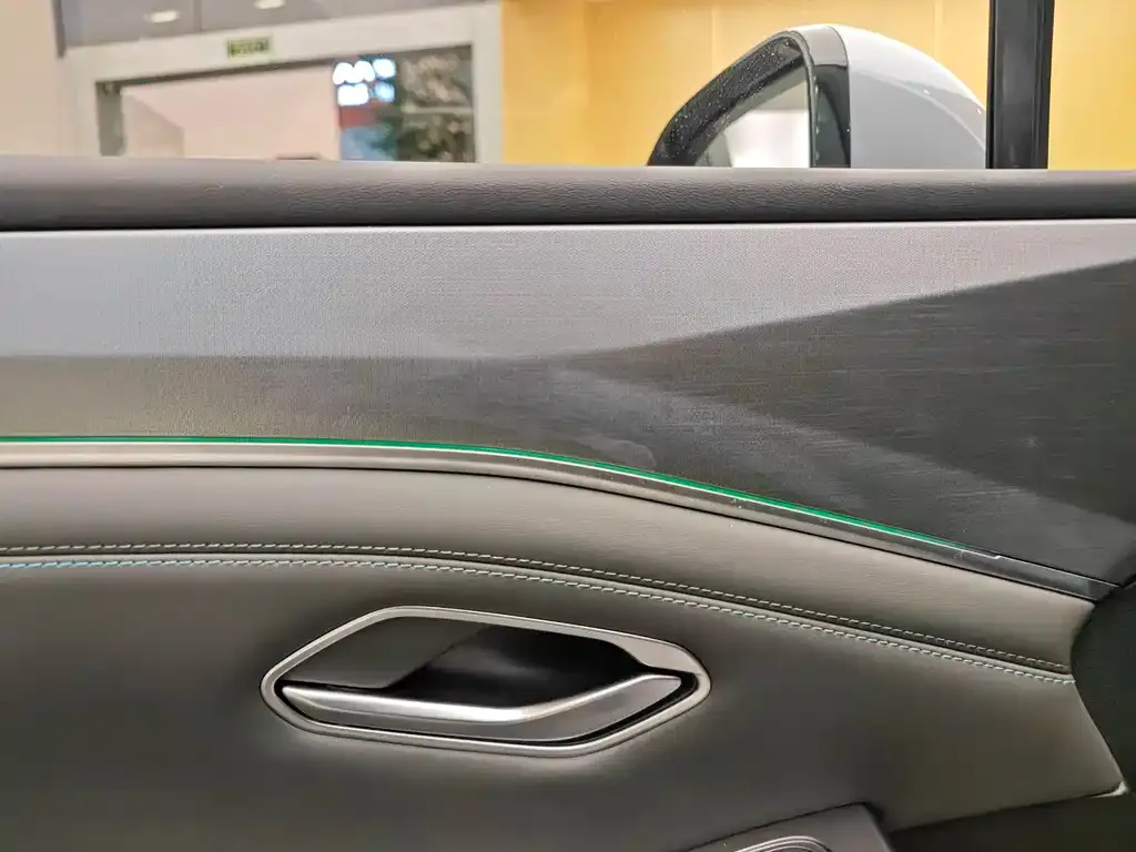 BYD L DM-i 2025 из CN, фото 4