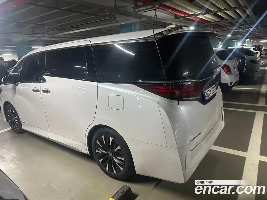 Toyota Alphard 2024 из KR, фото 7
