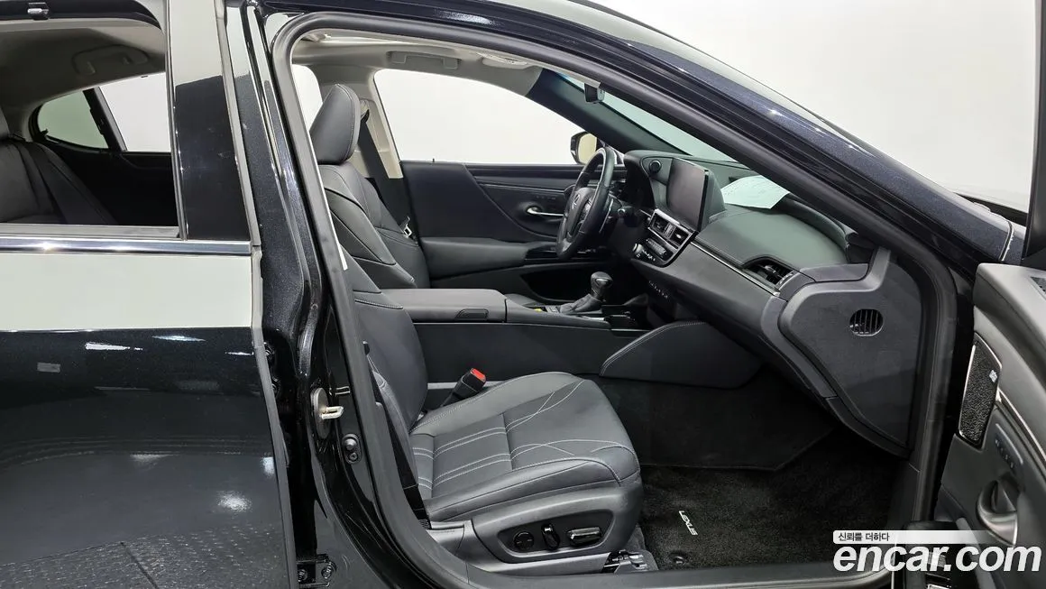 Lexus ES 2025 из KR, фото 10