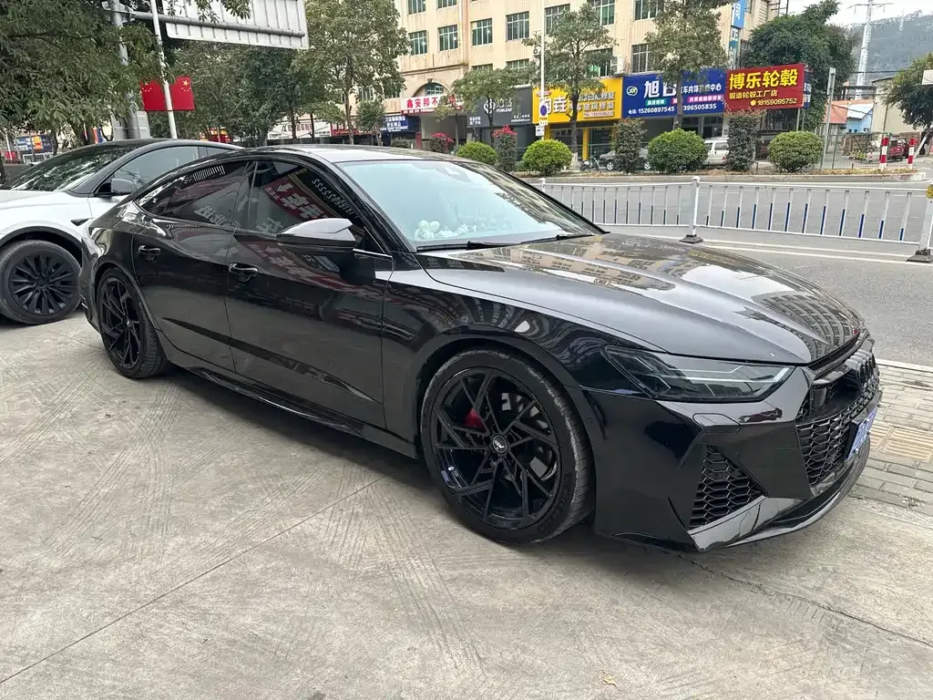 Audi A7 2024 из CN, фото 7