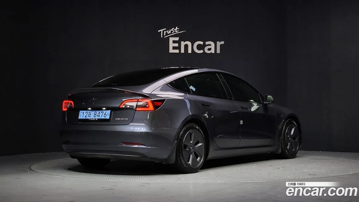 Tesla Model 3 2022 из KR, фото 7