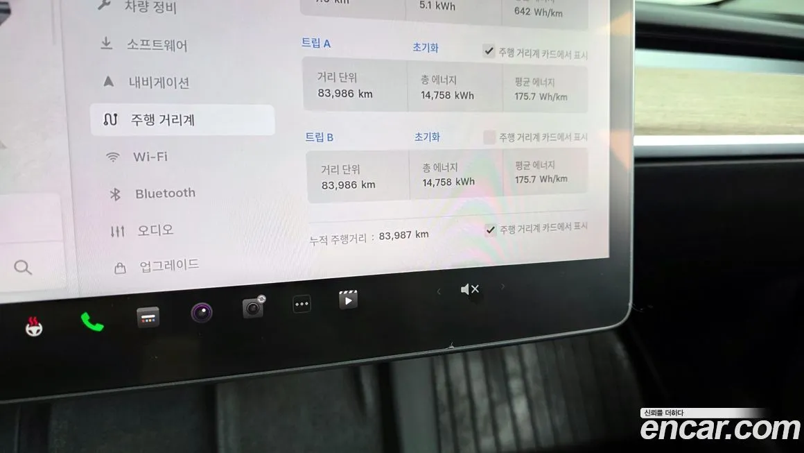 Tesla Model 3 2022 из KR, фото 3