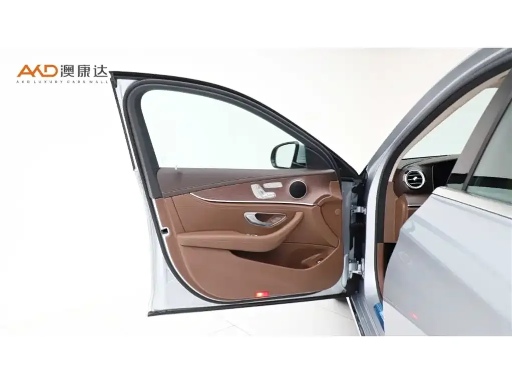 Mercedes-Benz E-Class 2021 из CN, фото 8