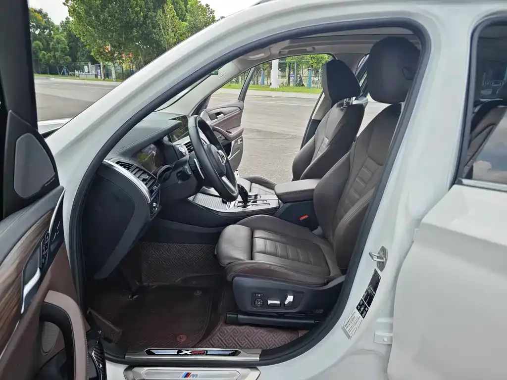 BMW X3 2021 из CN, фото 3