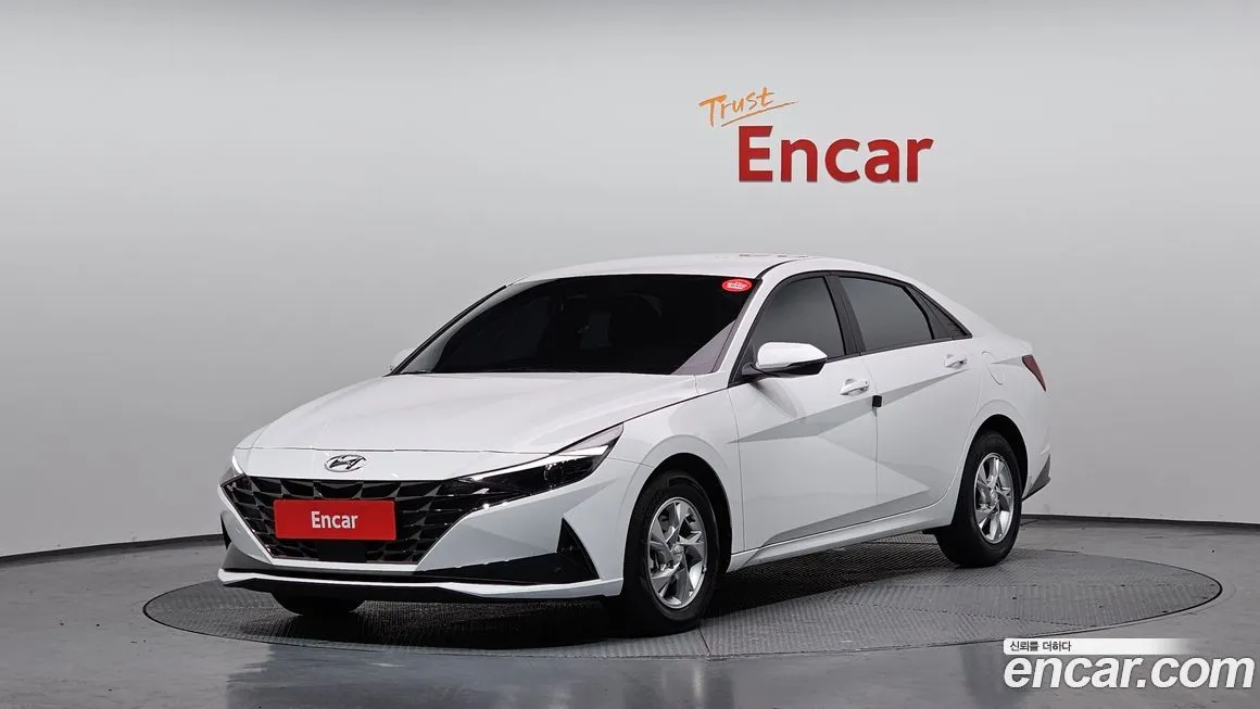 Hyundai AVANTE 2023 из KR, фото 1