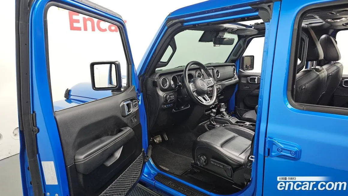 Jeep Wrangler 2022 из KR, фото 9