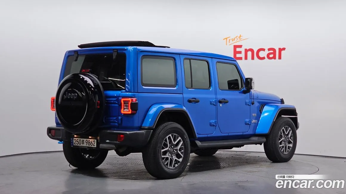 Jeep Wrangler 2022 из KR, фото 6