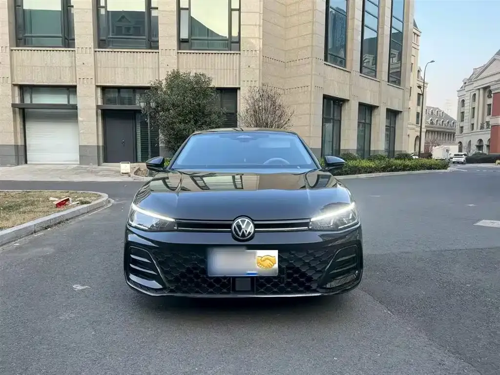 Volkswagen Passat 2025 из CN, фото 8