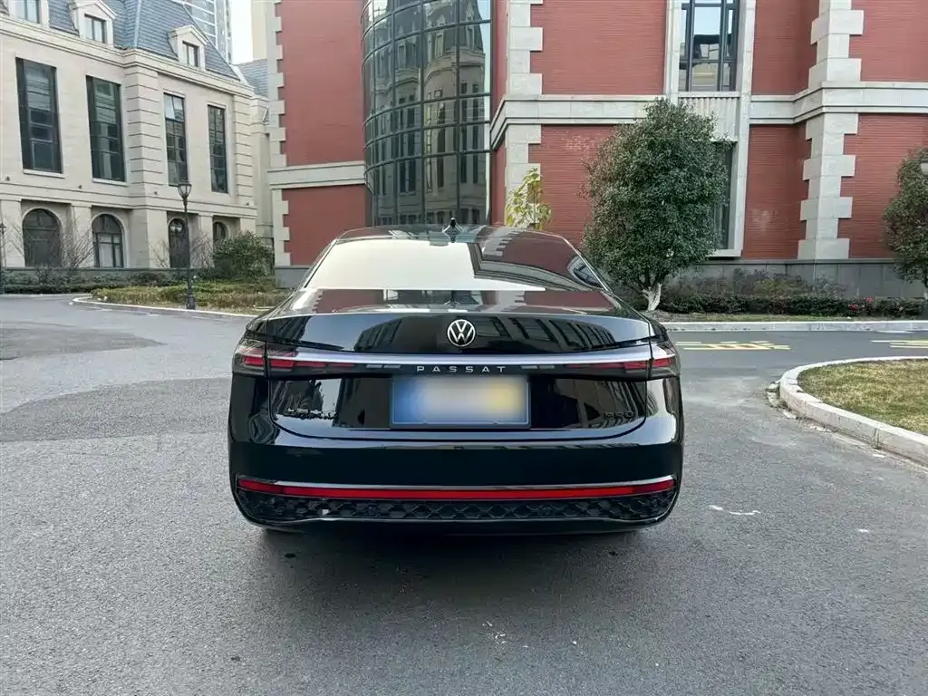Volkswagen Passat 2025 из CN, фото 9