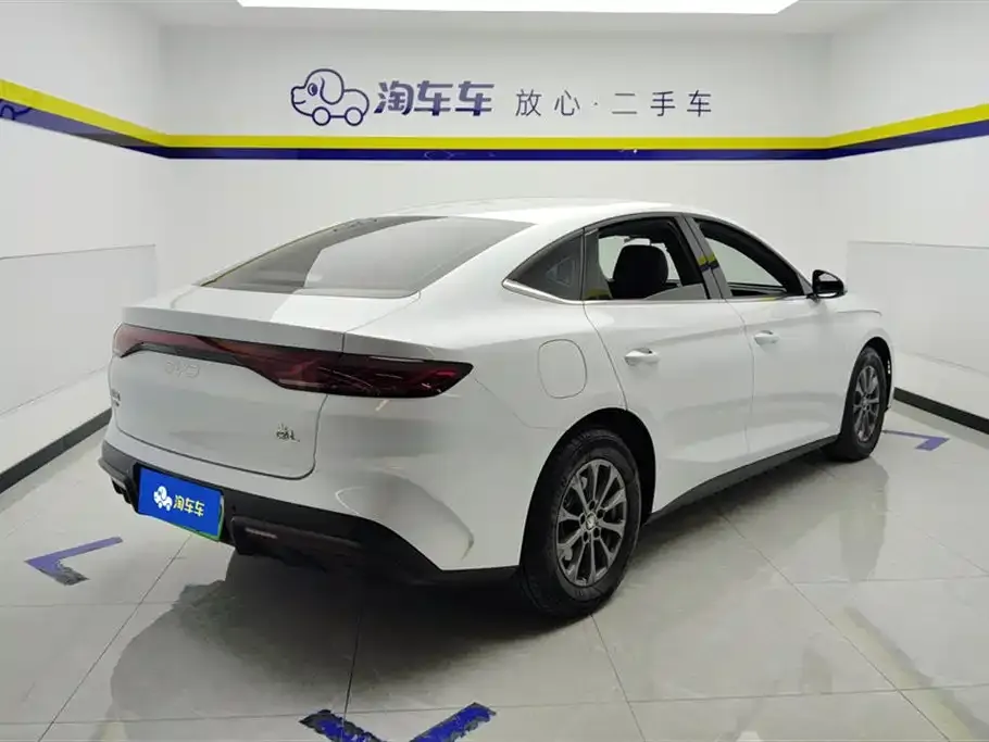 BYD Qin L — фото 5