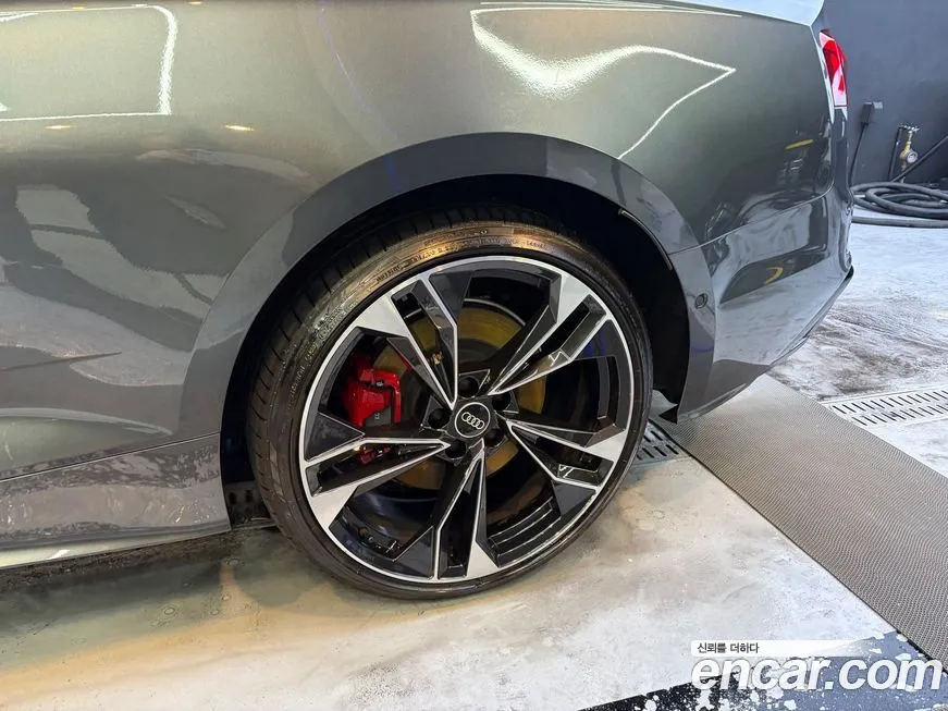 Audi S5 2023 из KR, фото 3