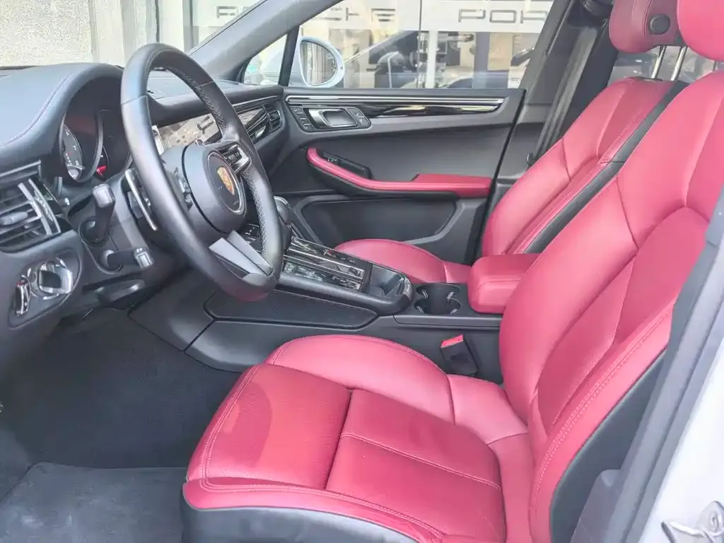 Porsche Macan 2023 из CN, фото 2