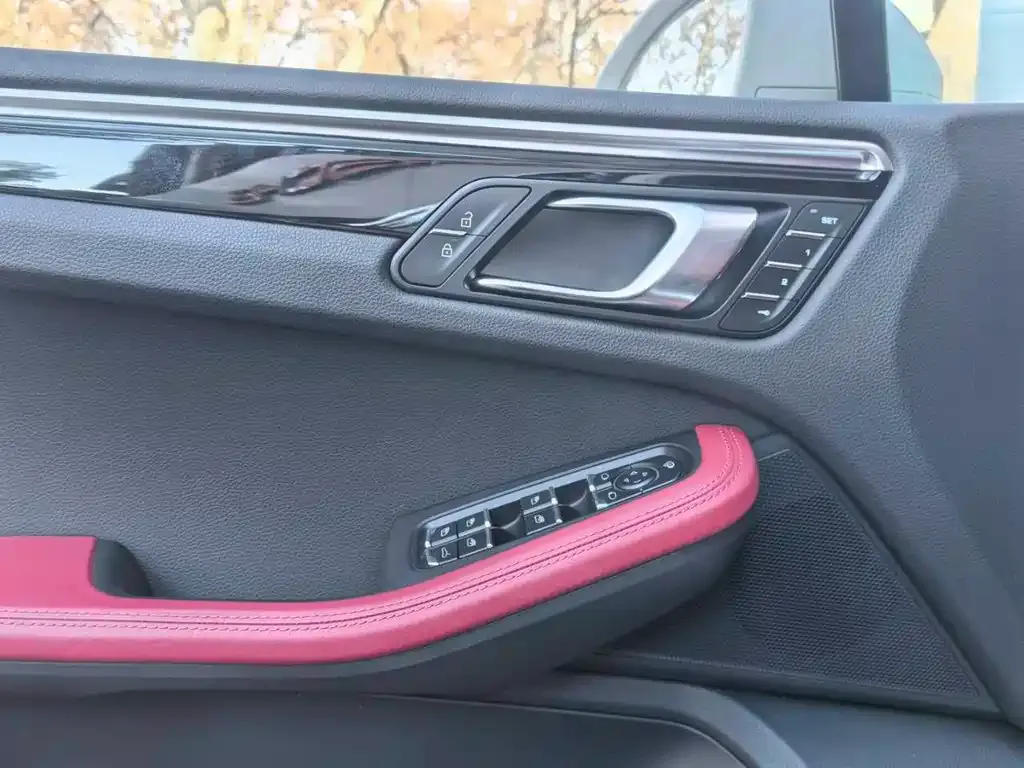 Porsche Macan 2023 из CN, фото 7