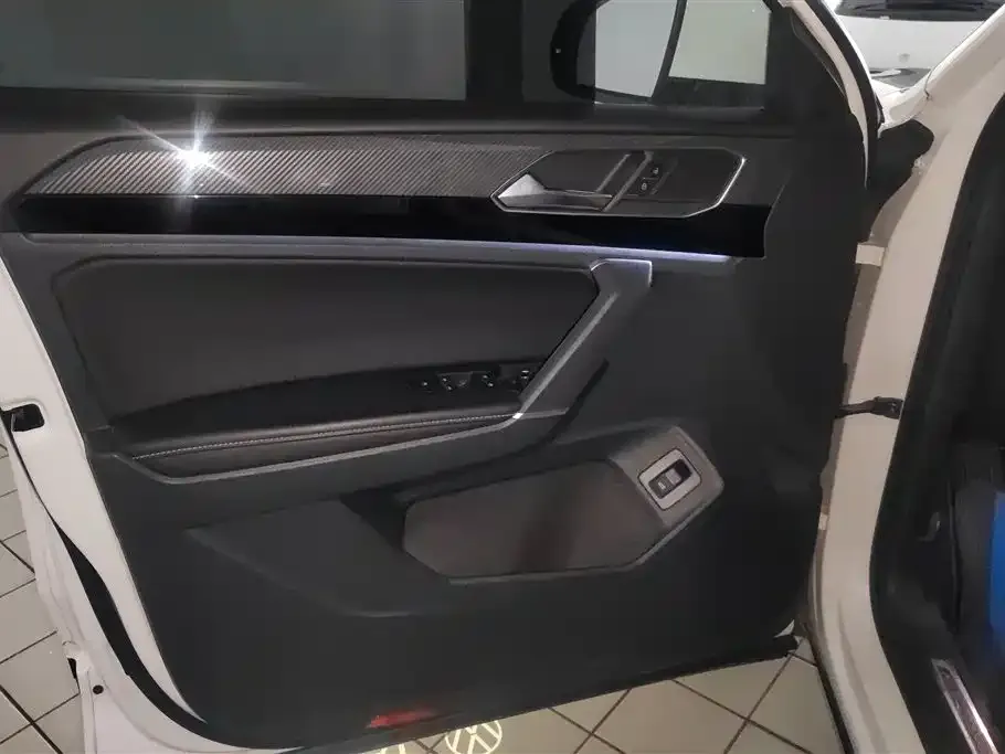Volkswagen Tayron 2022 из CN, фото 7