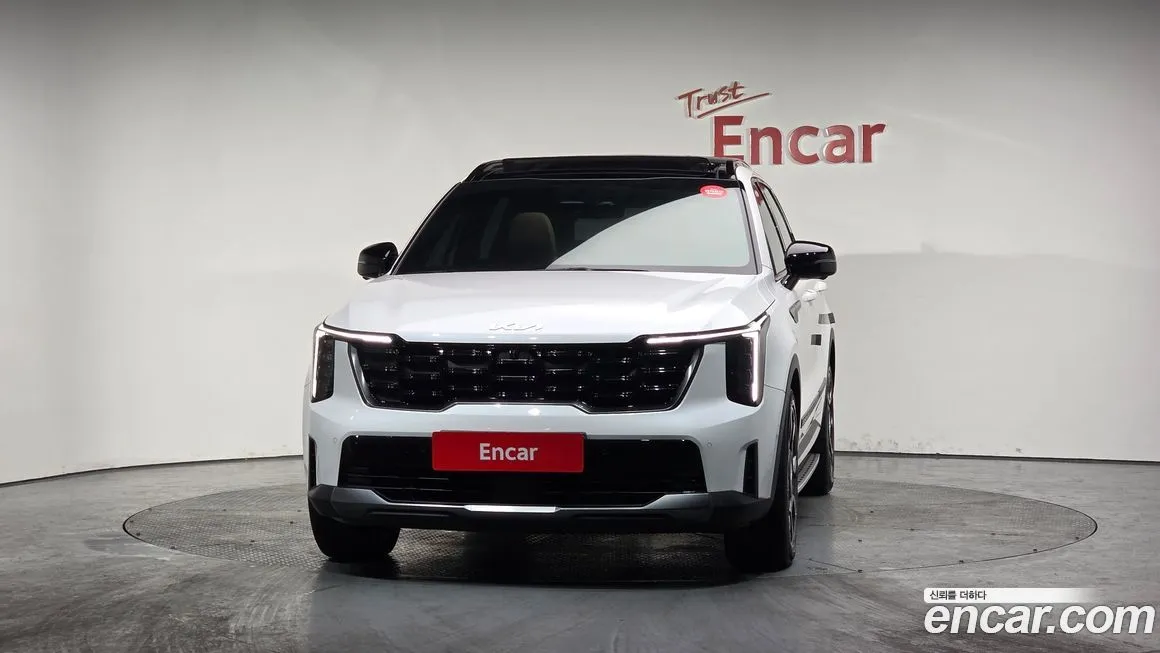 Kia Sorento — фото 8