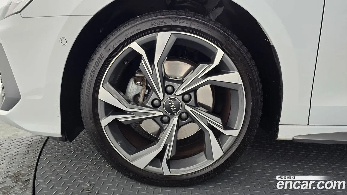 Audi A3 2023 из KR, фото 7