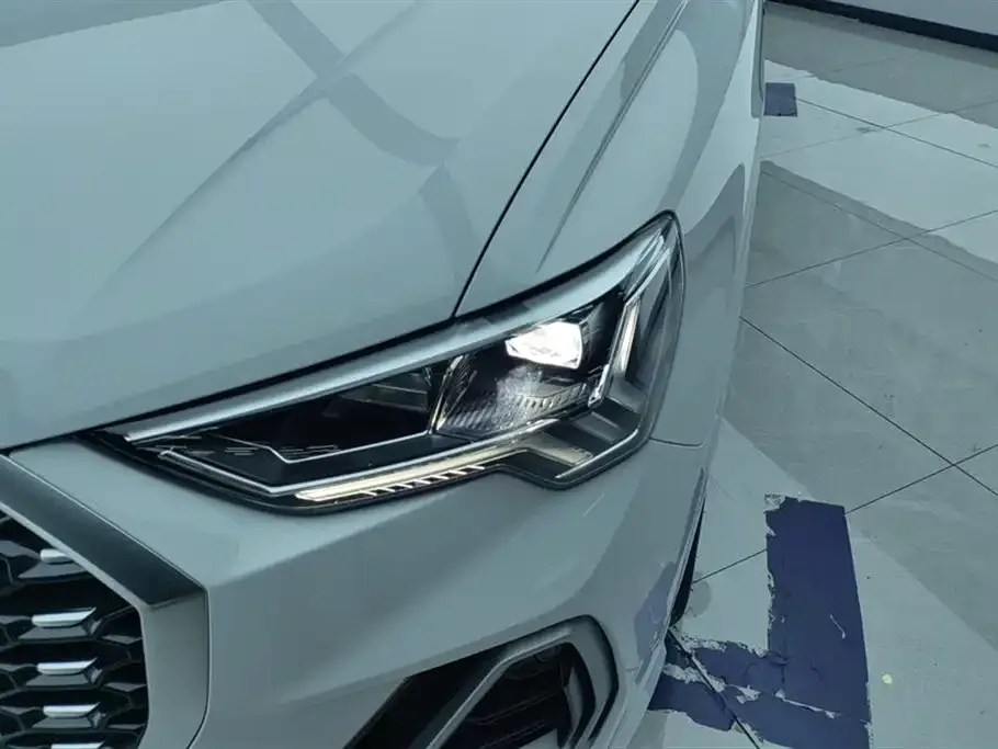 Audi Q3 Sportback 2021 из CN, фото 4