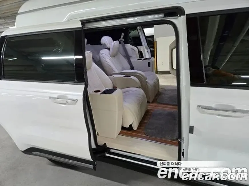 Kia Carnival 2023 из KR, фото 9