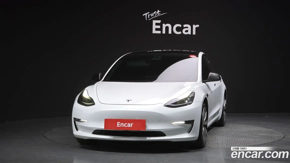 Tesla Model 3 2021 из KR, фото 3