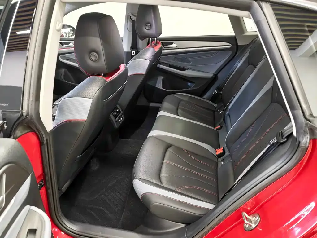 Volkswagen Lamando 2022 из CN, фото 2