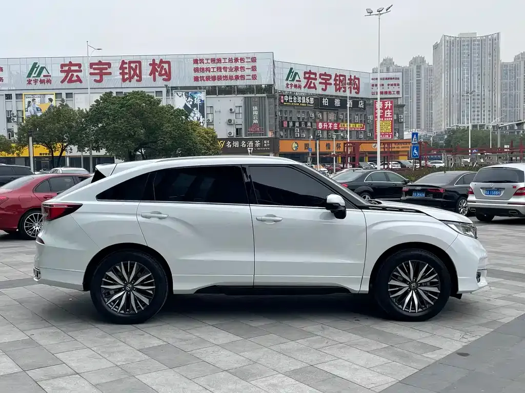 Honda Avancier 2023 из CN, фото 10