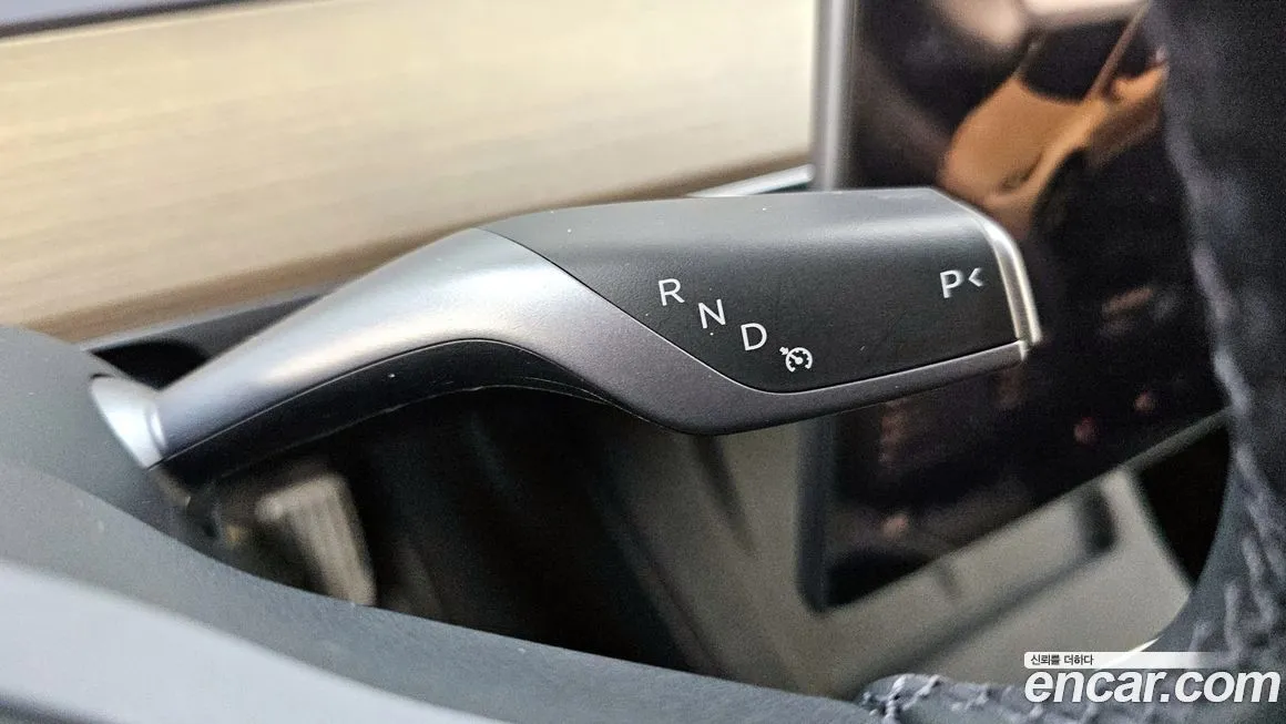 Tesla Model Y 2023 из KR, фото 9