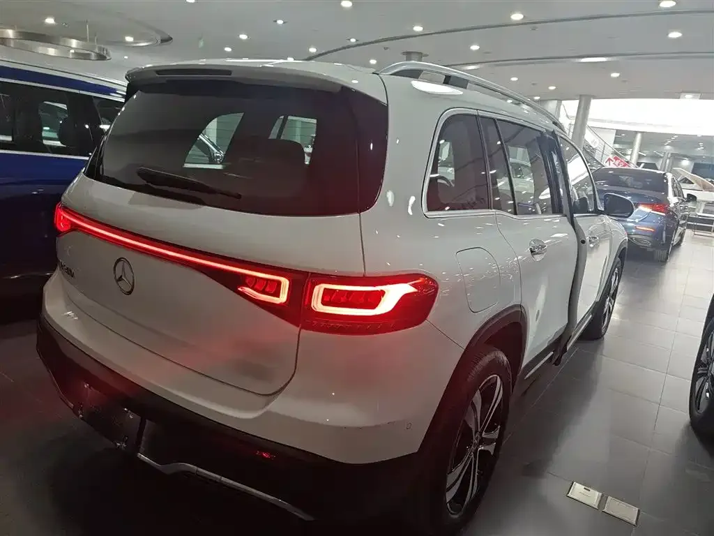 Mercedes-Benz EQB 2023 из CN, фото 8