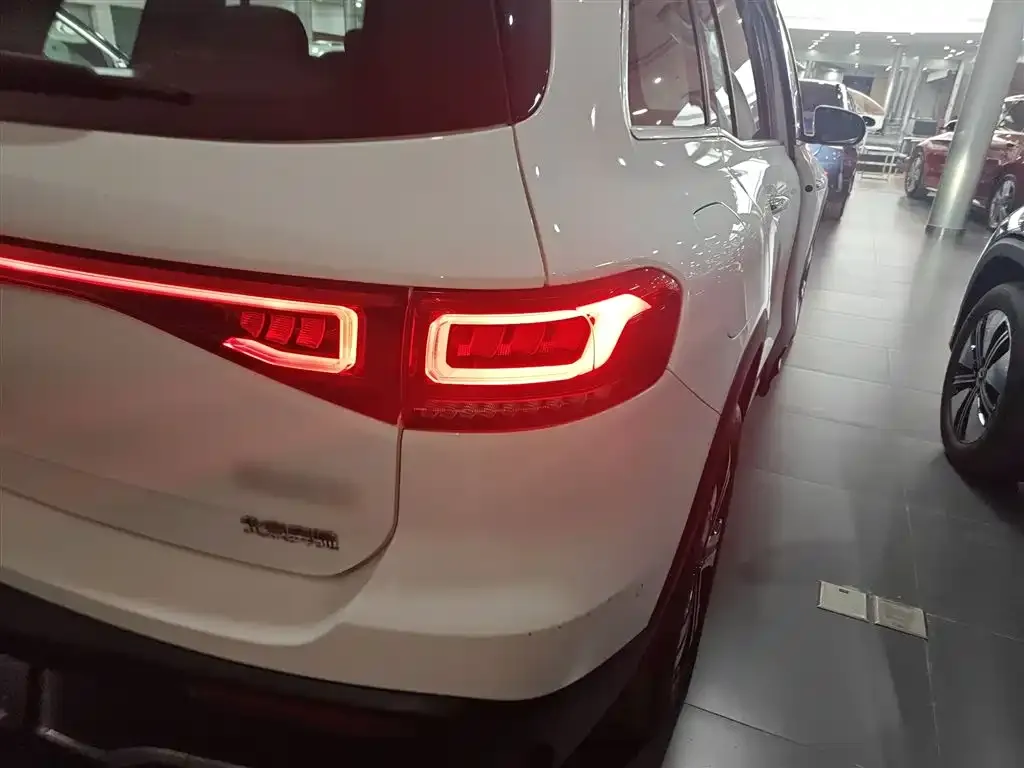 Mercedes-Benz EQB 2023 из CN, фото 5