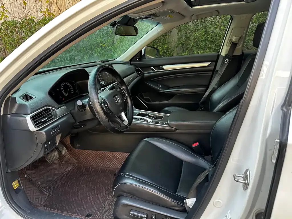Honda Accord 2021 из CN, фото 6