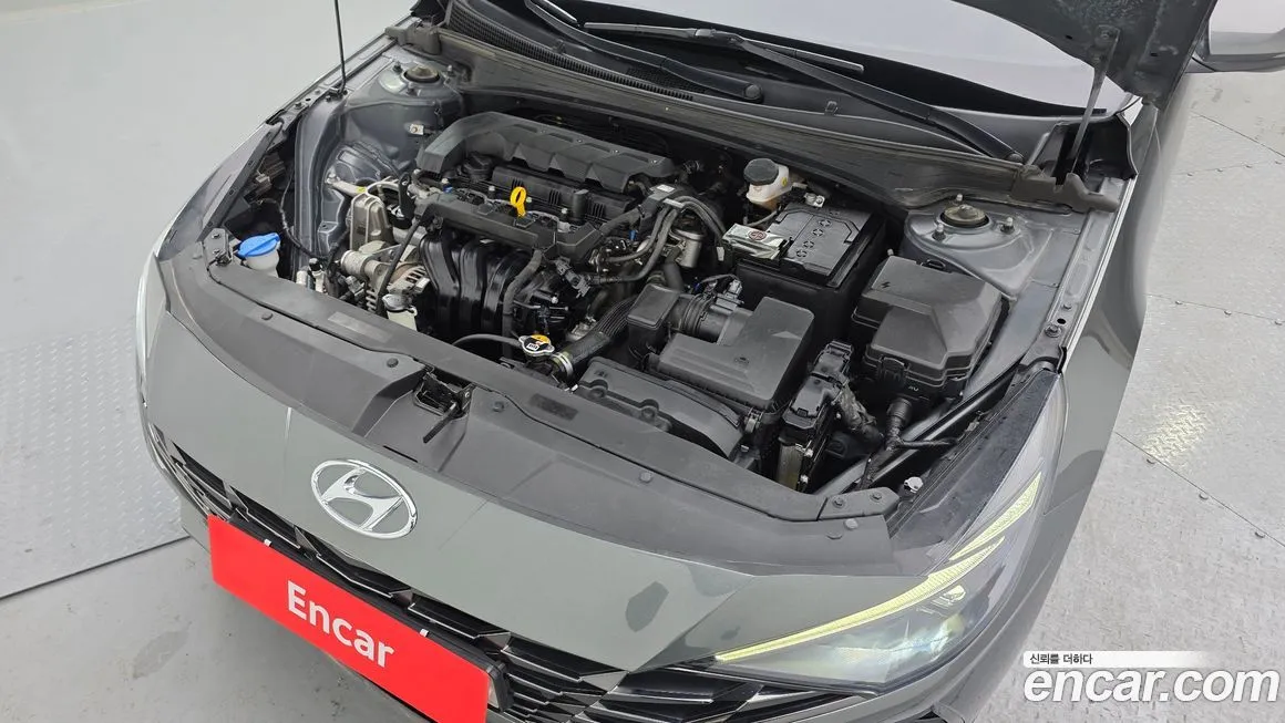 Hyundai AVANTE — фото 2