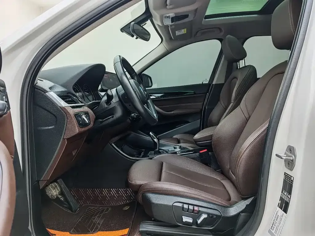 BMW X1 2022 из CN, фото 2