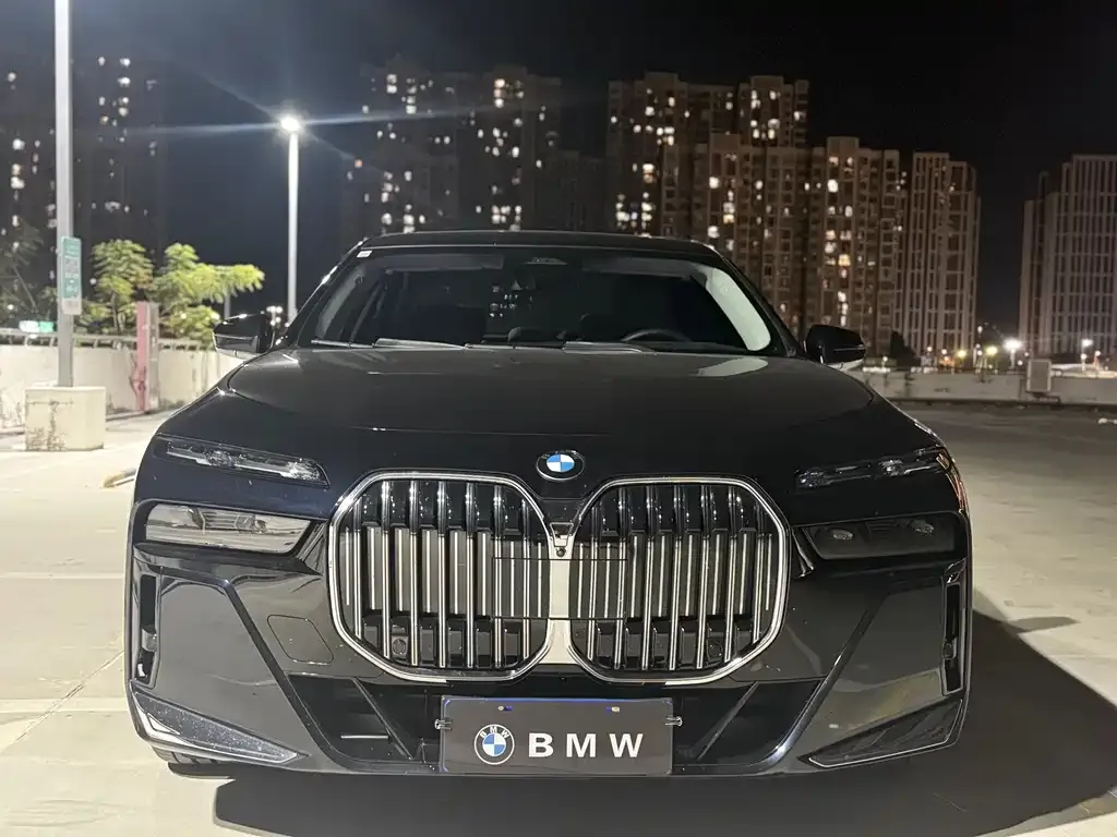 BMW 7 Series 2025 из CN, фото 2