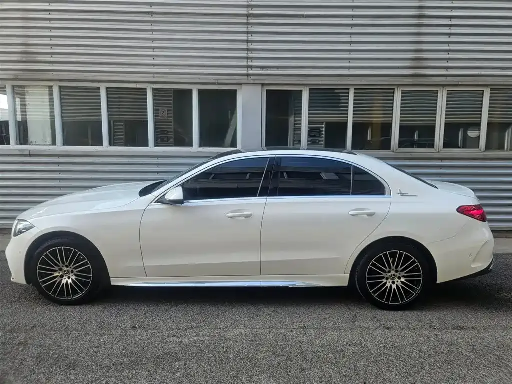 Mercedes-Benz C-Class 2023 из CN, фото 4