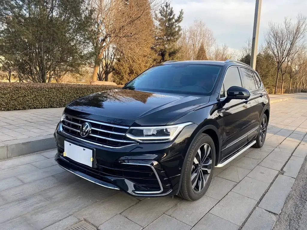 Volkswagen Tiguan L 2024 из CN, фото 1
