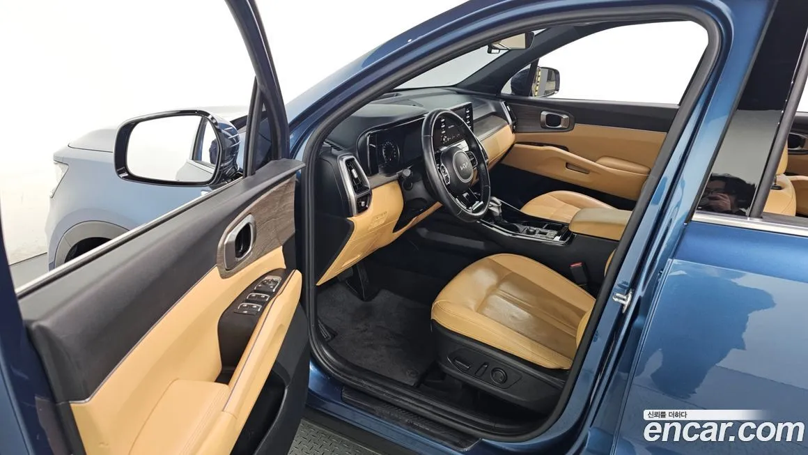 Kia Sorento — фото 10